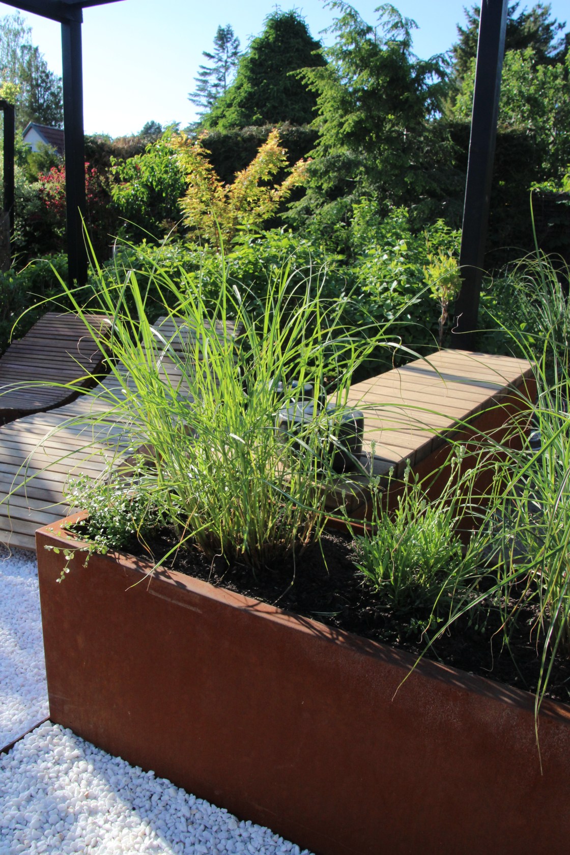 Unser Garten bekommt einen neuen Look mit Cortenstahl von der ums&nbsp;manufaktur*