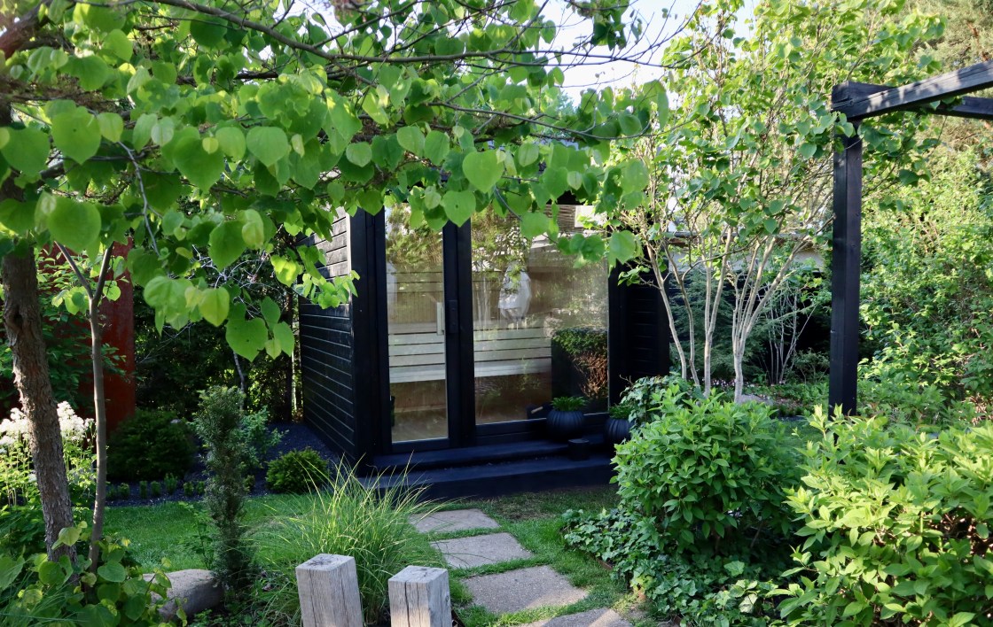 Entschleunigung im Grünen: Unsere neue Gartensauna LauraLine® Design PARA von&nbsp;Butenas