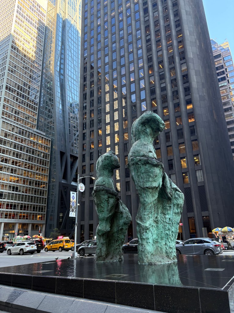 Shopping NYC 5th Avenue