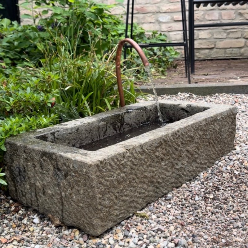 DIY Wasserspiel selber bauen – einfache Schritt-für-Schritt-Anleitung für den&nbsp;Garten
